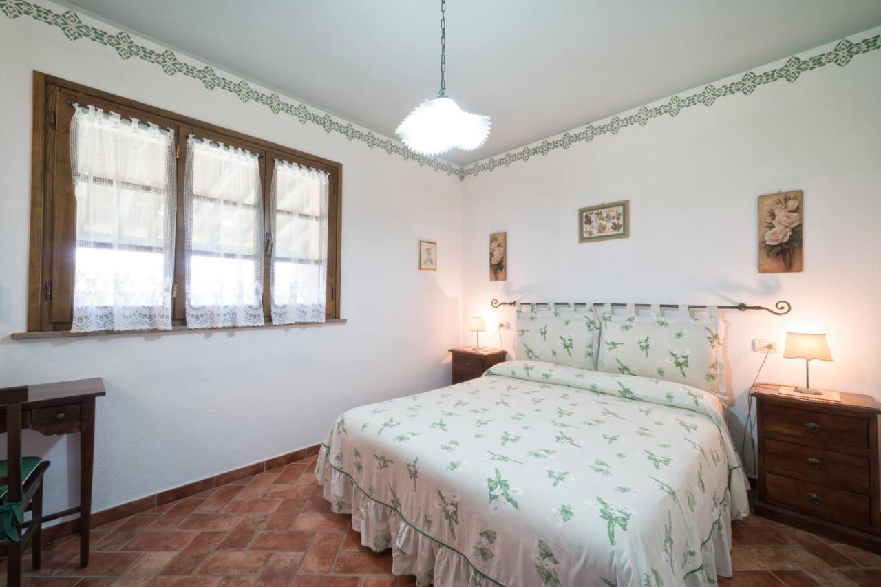 Agriturismo Lucerna Del Lago Prile Кастильоне дела Пеская Екстериор снимка